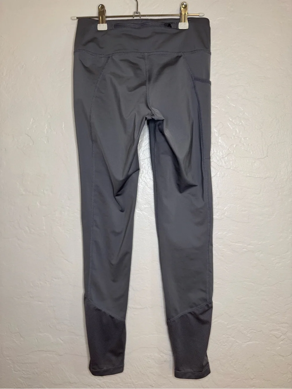 Nike Dri-FIT Women’s Gray High Rise Running Leggings XS 26” Inseam Pockets